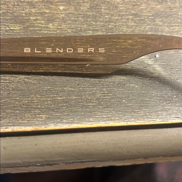 Blenders citrus blast Frame Sunglasses with Rose Gold Mirrored Lenses - Picture 2 of 5